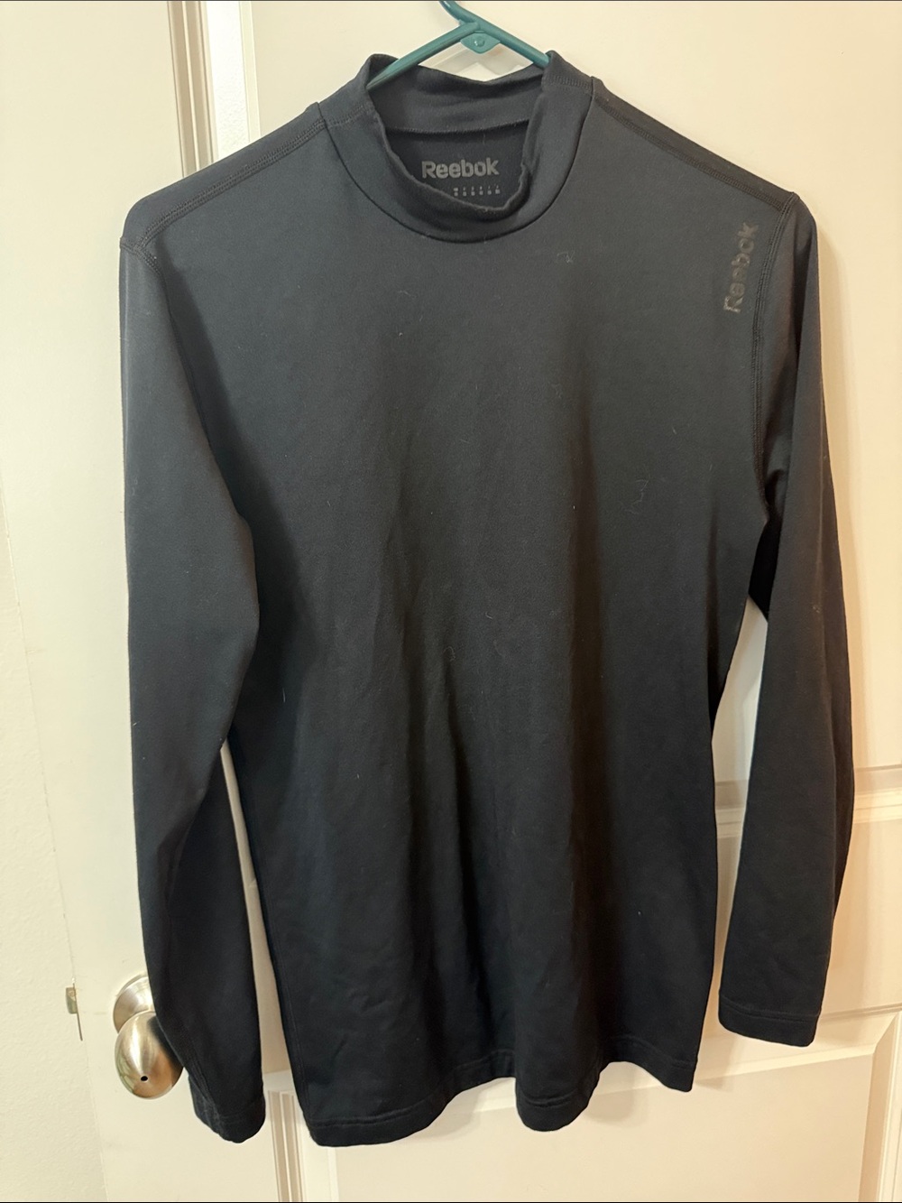 Reebok Black Long-Sleeve Crew Top